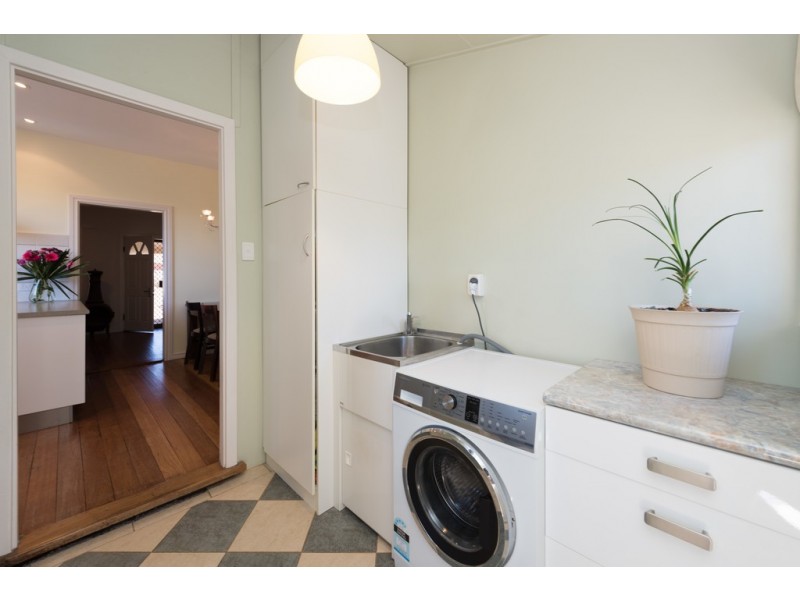 200 Evans Street, Beachlands WA 6530