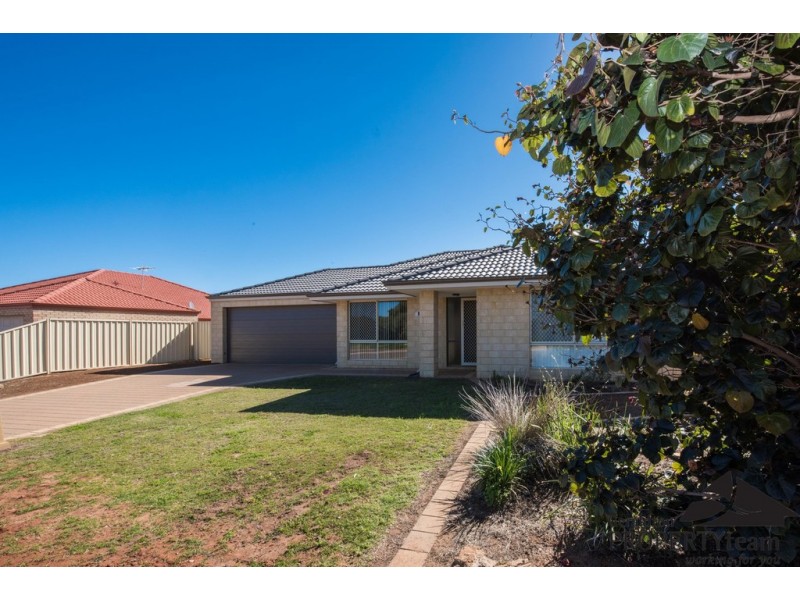 19 Barnacle Road, Drummond Cove WA 6532
