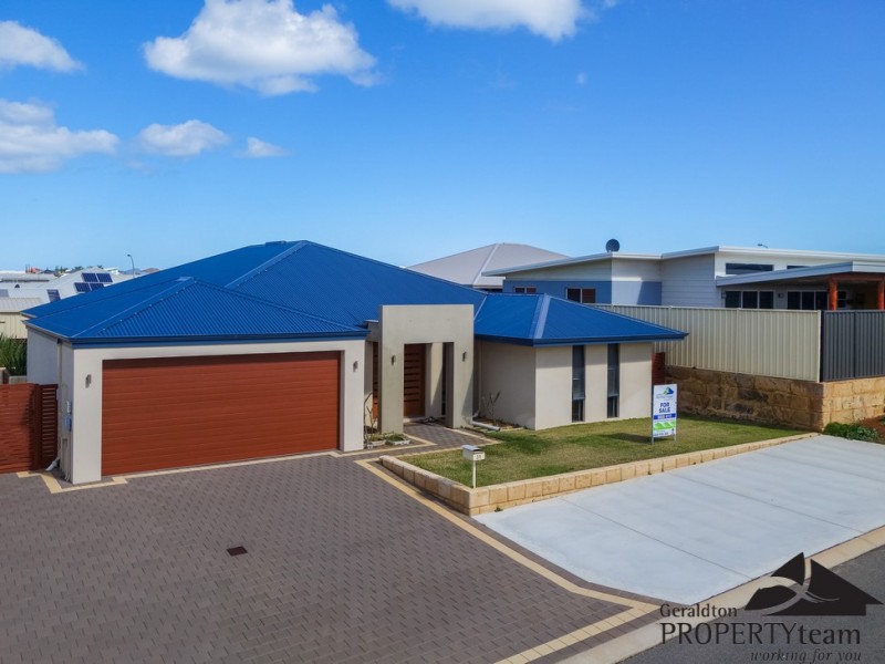 31 Waterwitch Outlook, Wandina WA 6530