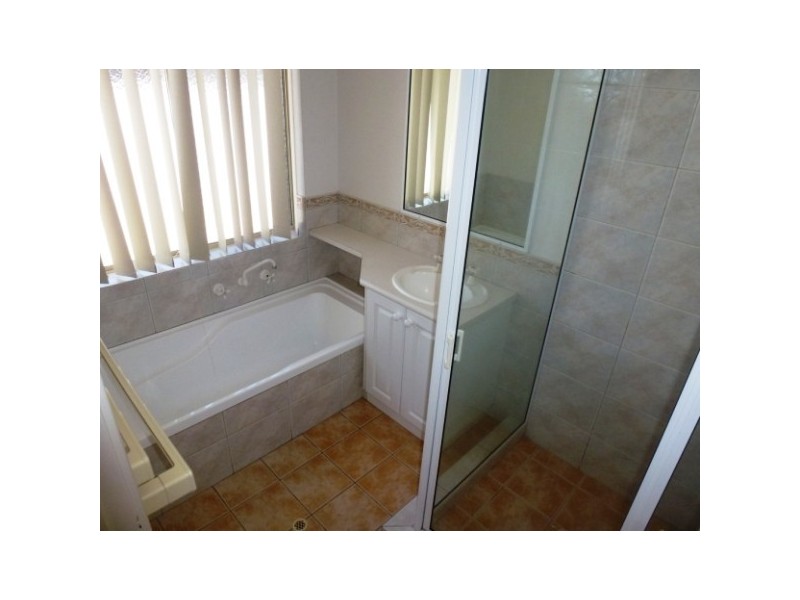 4 Fong Cove, Mount Tarcoola WA 6530