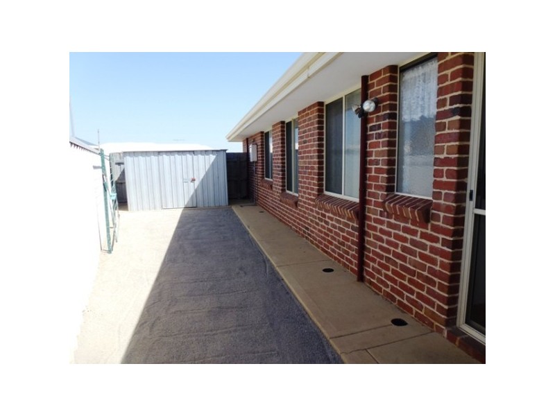 4 Fong Cove, Mount Tarcoola WA 6530