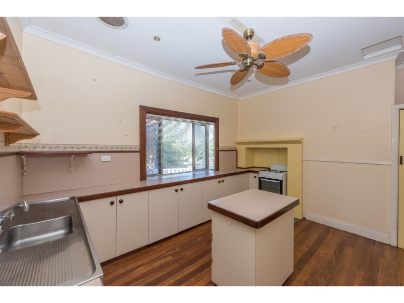 1 Gertrude Street, Geraldton WA 6530