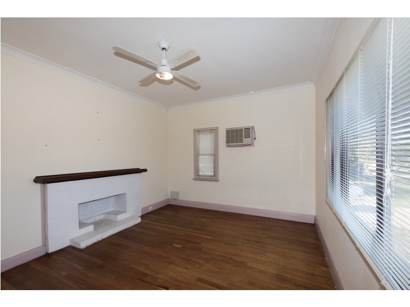 1 Gertrude Street, Geraldton WA 6530