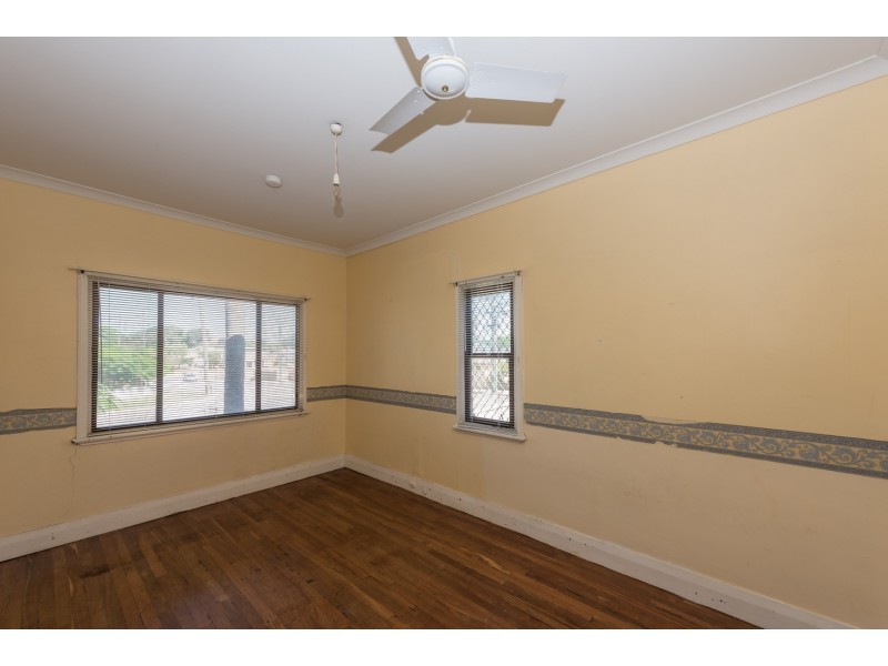 1 Gertrude Street, Geraldton WA 6530