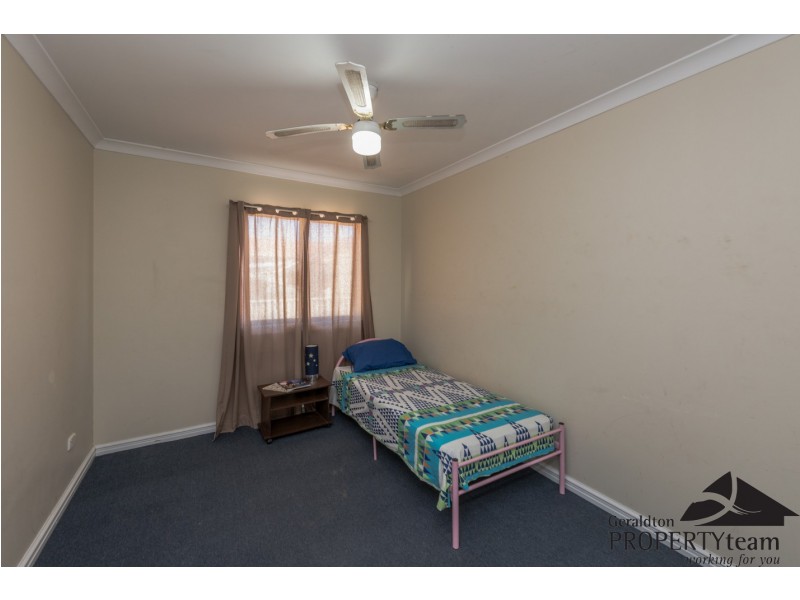 30 Whitfield Street, Beachlands WA 6530