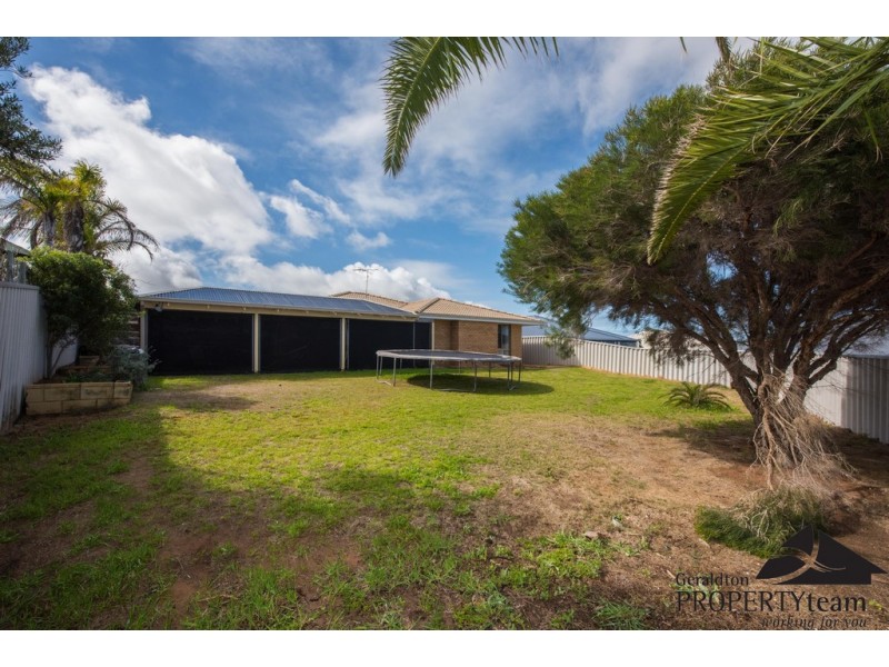 26 Seaview Boulevard, Wandina WA 6530