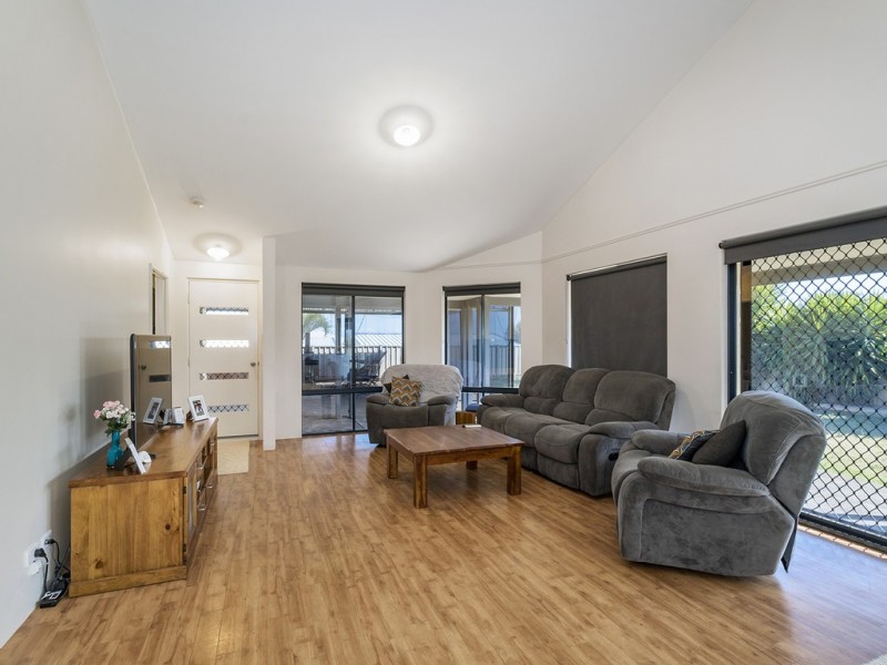 4B Beacon Rise, Wandina WA 6530