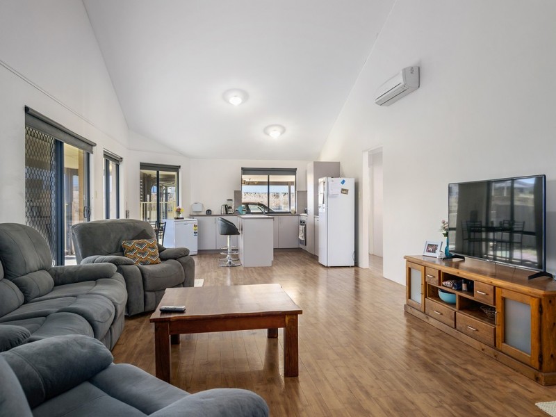 4B Beacon Rise, Wandina WA 6530