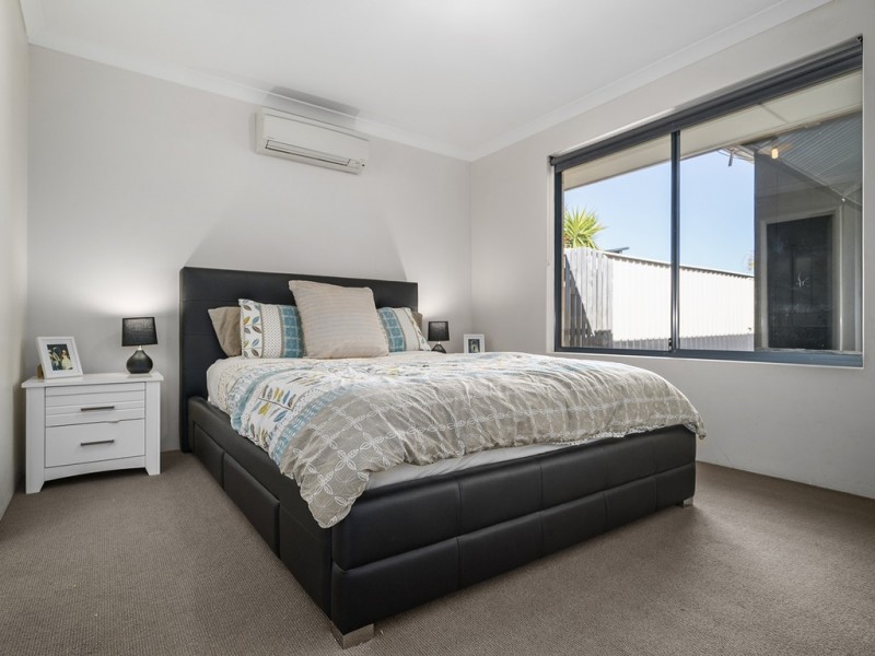 4B Beacon Rise, Wandina WA 6530