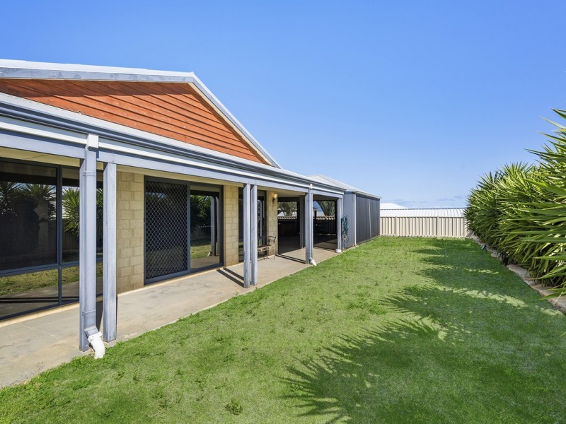 4B Beacon Rise, Wandina WA 6530