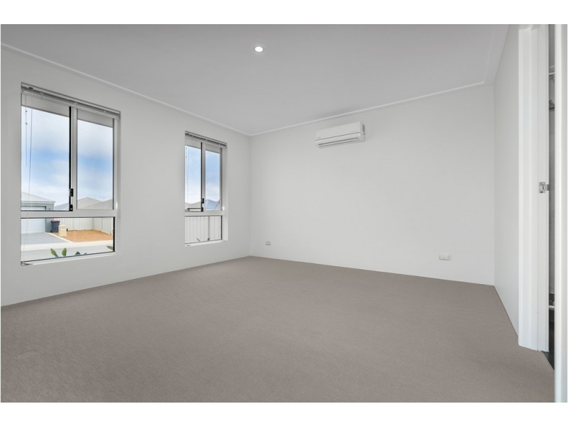 13 Beachcomber Hill, Glenfield WA 6532