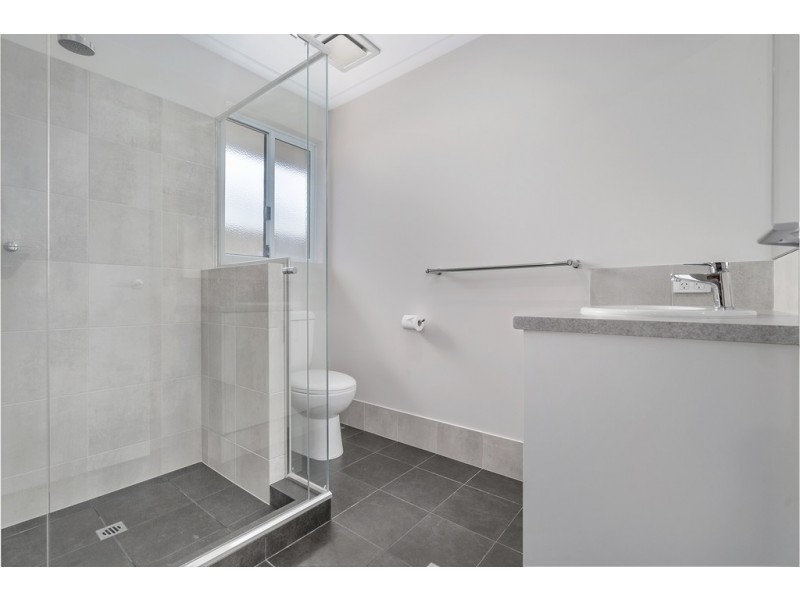 13 Beachcomber Hill, Glenfield WA 6532