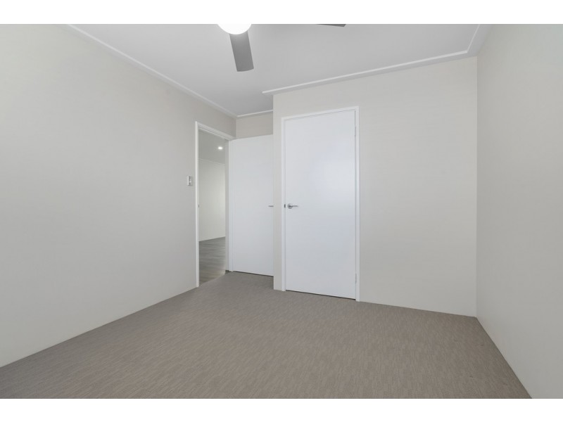 13 Beachcomber Hill, Glenfield WA 6532