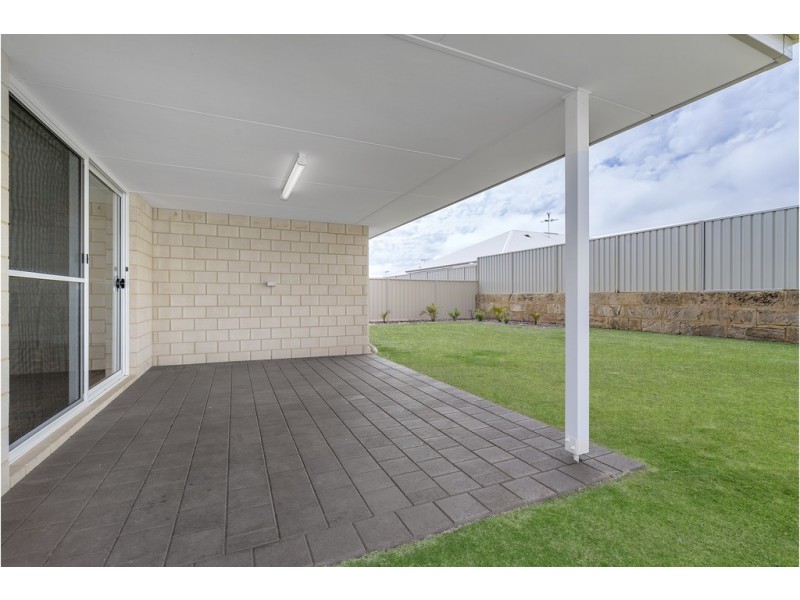 13 Beachcomber Hill, Glenfield WA 6532