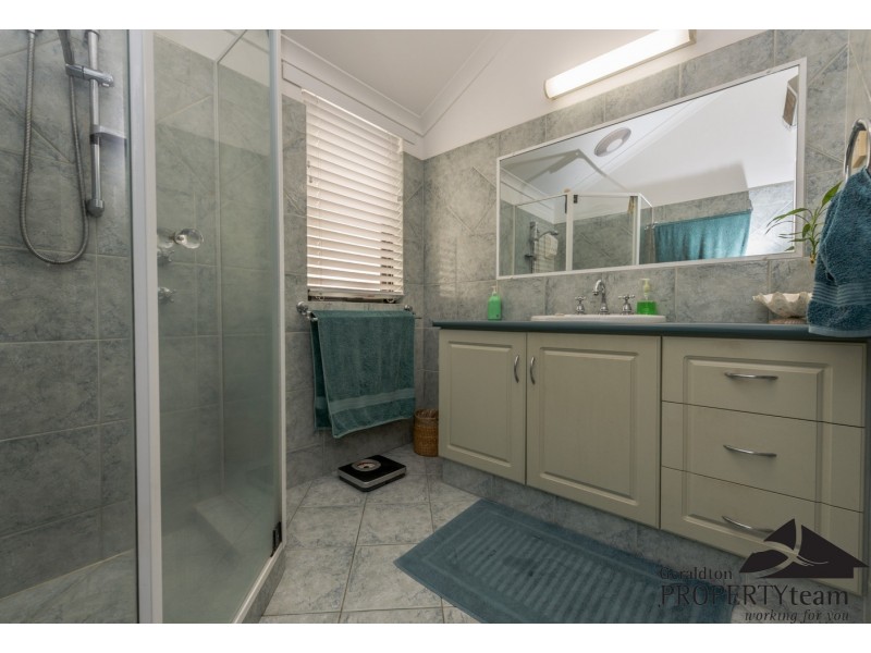 48 Barrett Drive, Wandina WA 6530