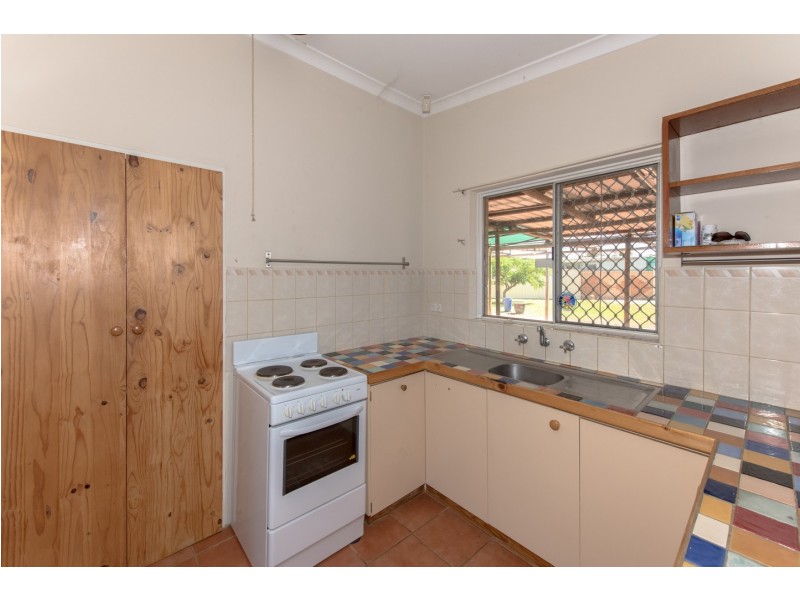 2 Woodman Street, Utakarra WA 6530
