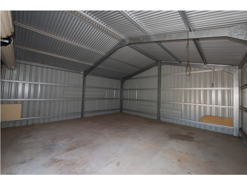 2 Woodman Street, Utakarra WA 6530