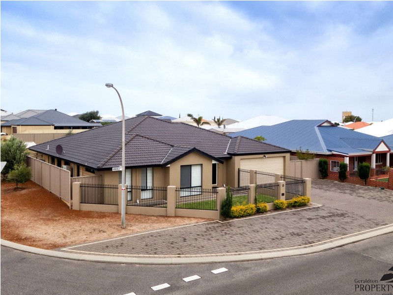 19 Awanui Street, Wandina WA 6530