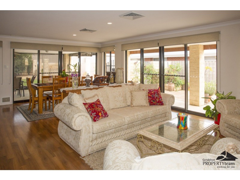 19 Awanui Street, Wandina WA 6530