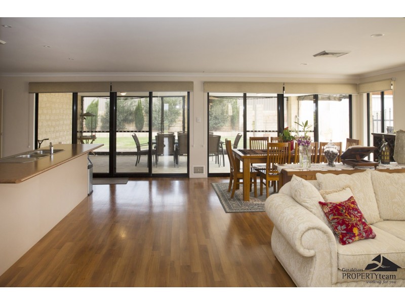 19 Awanui Street, Wandina WA 6530