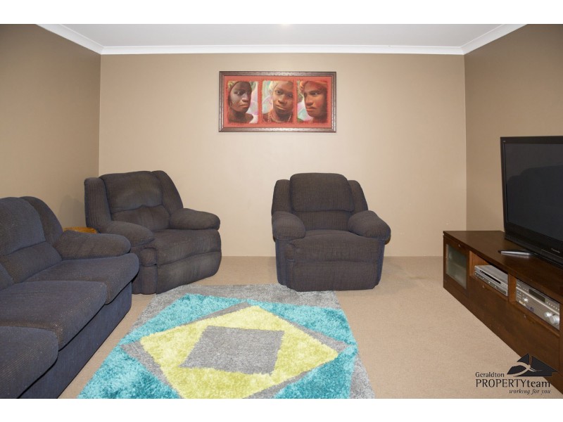 19 Awanui Street, Wandina WA 6530