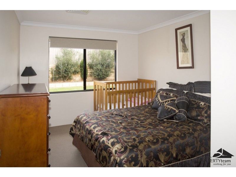 19 Awanui Street, Wandina WA 6530