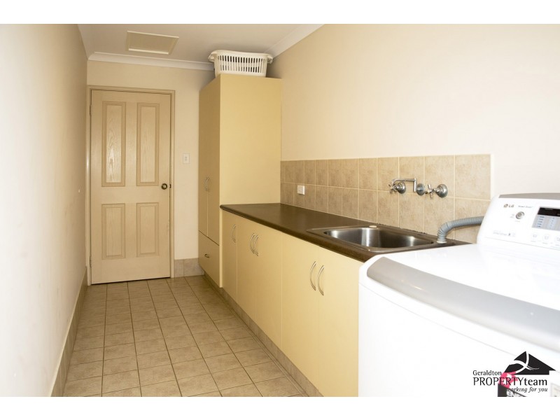 19 Awanui Street, Wandina WA 6530