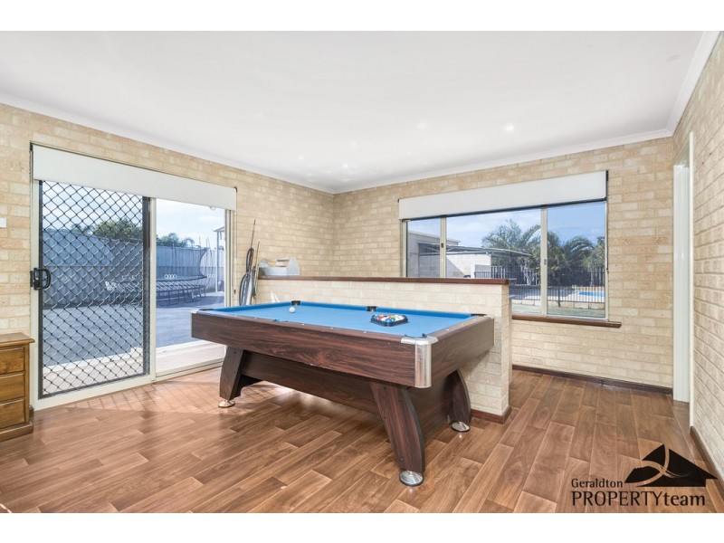 70 Sunnybanks Drive, Strathalbyn WA 6530