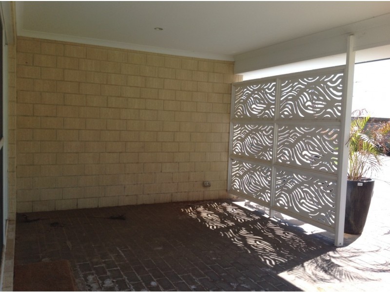 217 Chapman Valley Road, Waggrakine WA 6530