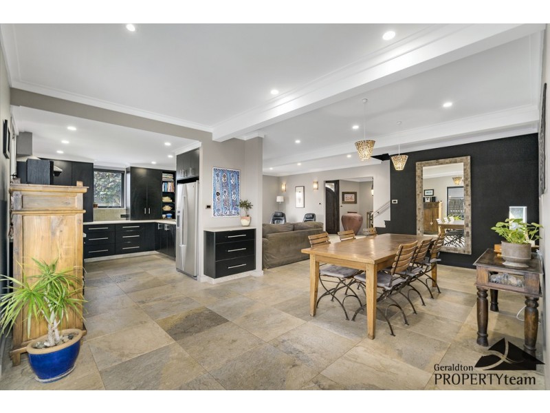 9 Starboard Way, Drummond Cove WA 6532