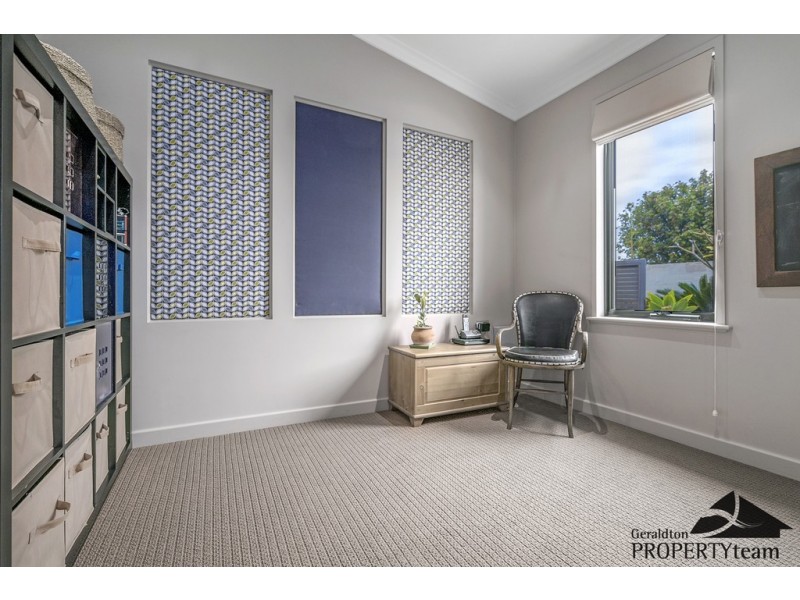 9 Starboard Way, Drummond Cove WA 6532