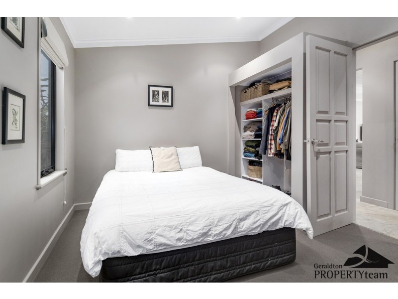 9 Starboard Way, Drummond Cove WA 6532