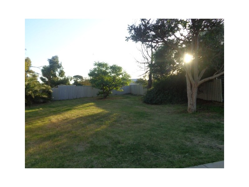 83 Chapman Valley Road, Waggrakine WA 6530