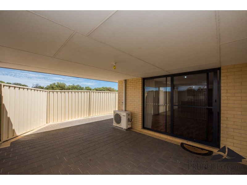 2 Glenfin Street, Utakarra WA 6530