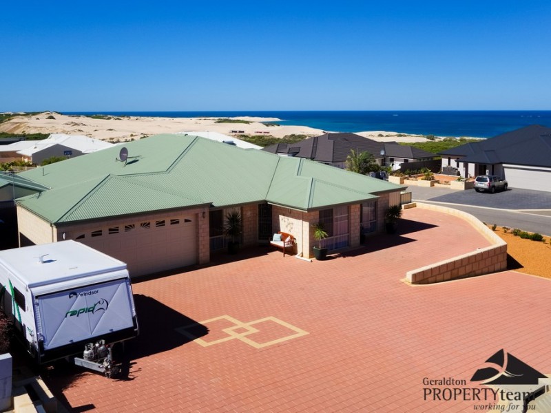 12 Beacon Rise, Wandina WA 6530