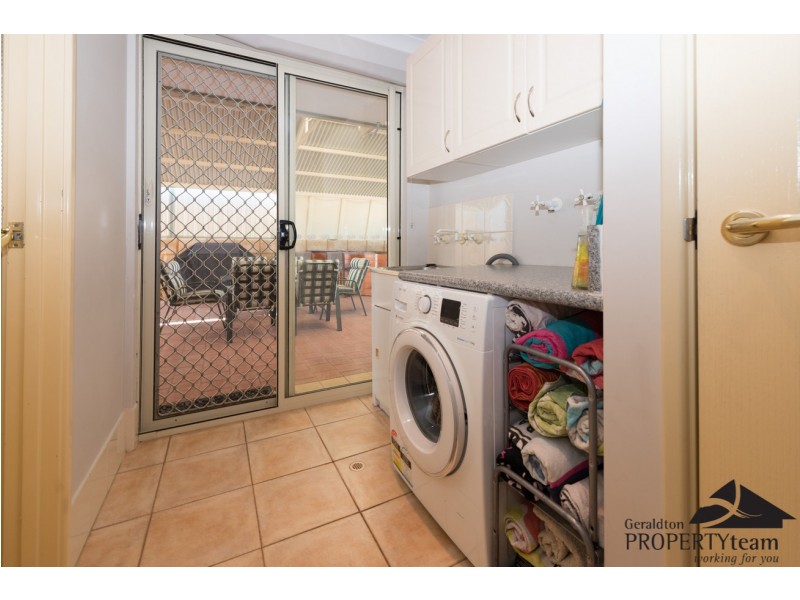 12 Beacon Rise, Wandina WA 6530