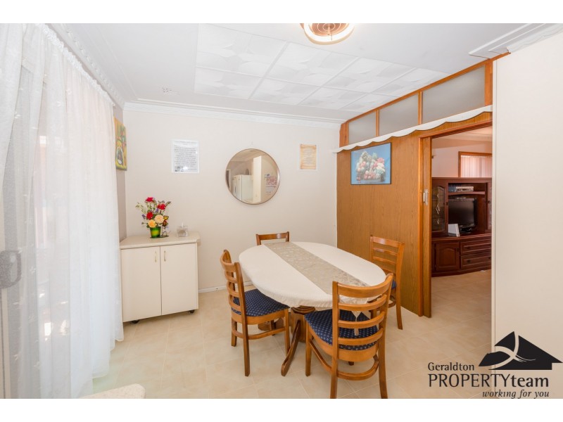 245 Eighth Street, Wonthella WA 6530