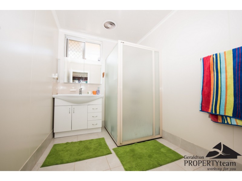 245 Eighth Street, Wonthella WA 6530