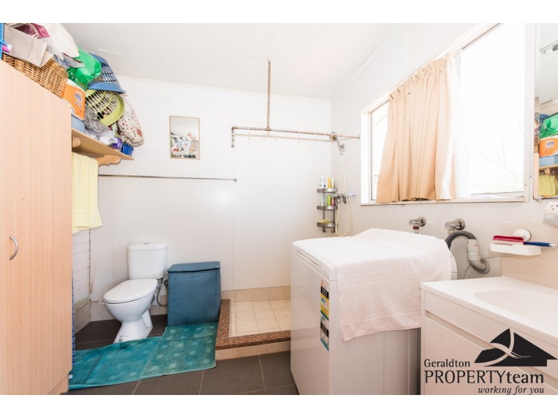 245 Eighth Street, Wonthella WA 6530