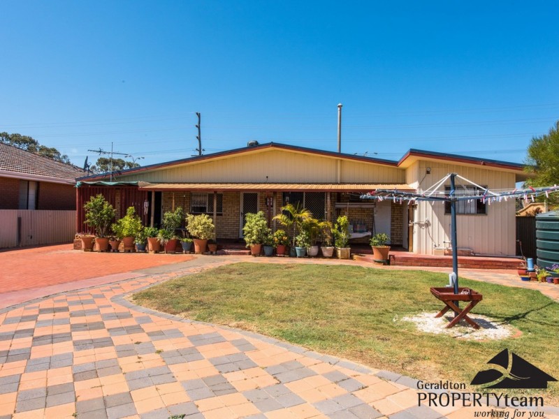 245 Eighth Street, Wonthella WA 6530