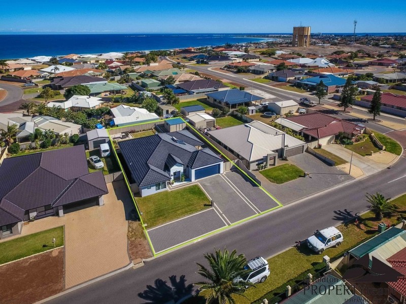 44 Winnetta Ridge, Wandina WA 6530