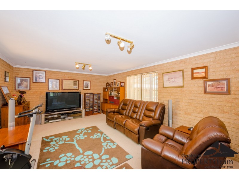 9 Logue Court, Walkaway WA 6528