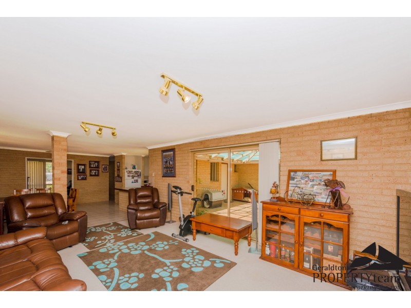 9 Logue Court, Walkaway WA 6528