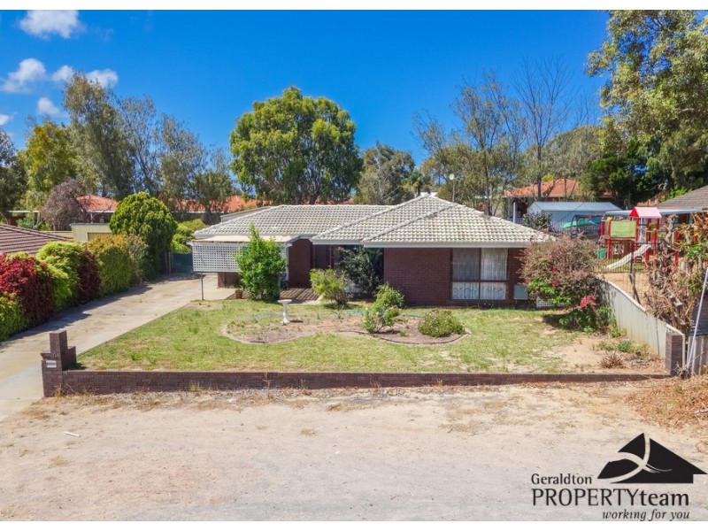4 Tuart Street, Rangeway WA 6530