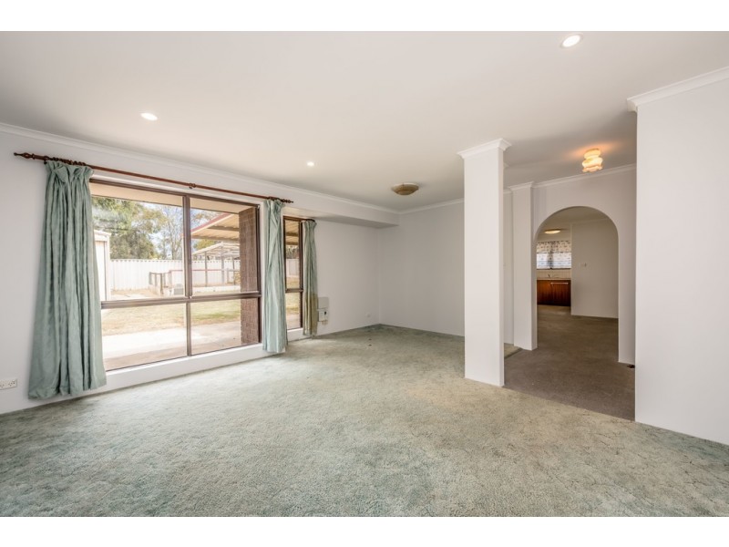 4 Tuart Street, Rangeway WA 6530