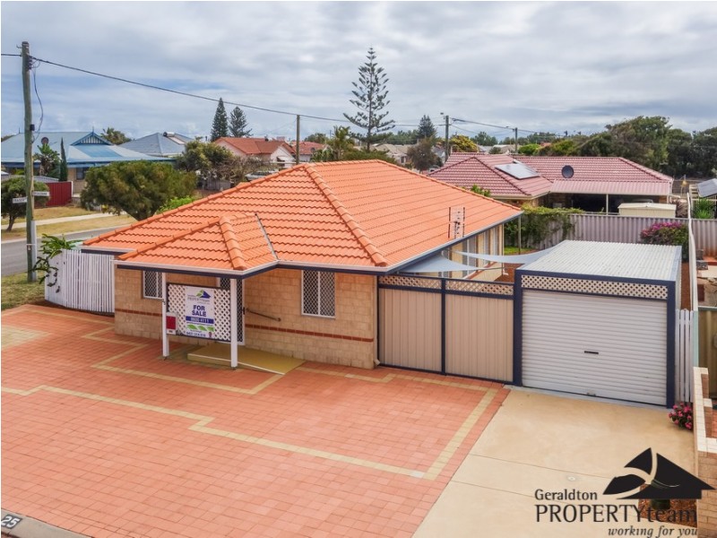 25 Broadbank Lane, Beachlands WA 6530