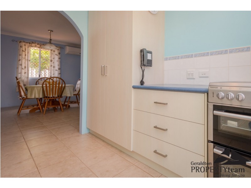 25 Broadbank Lane, Beachlands WA 6530