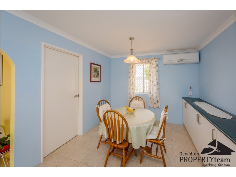 25 Broadbank Lane, Beachlands WA 6530