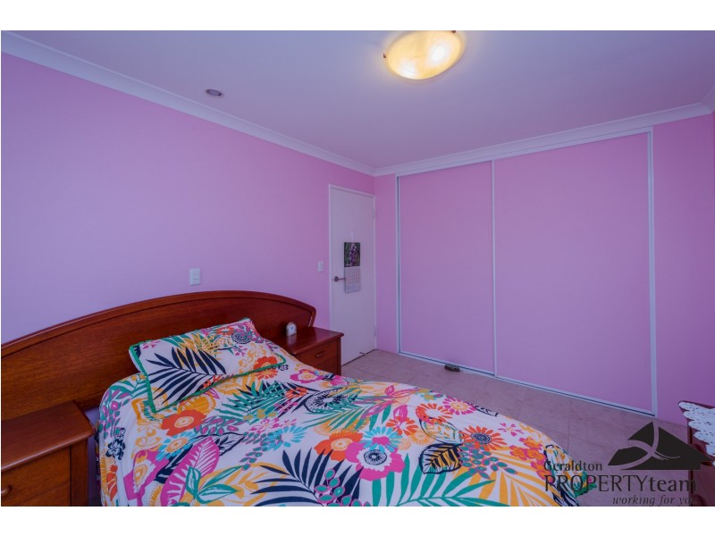 25 Broadbank Lane, Beachlands WA 6530