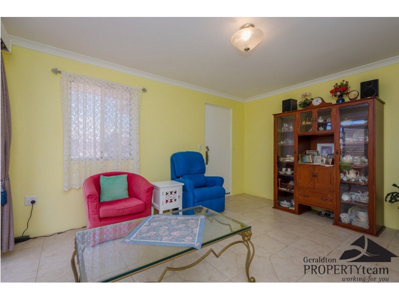 25 Broadbank Lane, Beachlands WA 6530